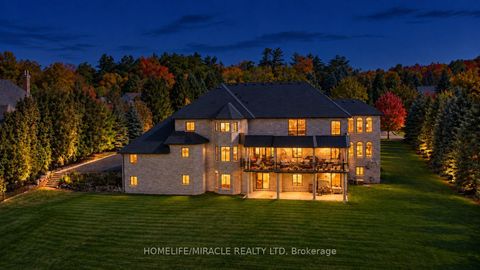 Photo 2 at 56 Orico Court, Kleinburg, Vaughan