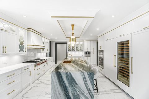 Photo 15 at 56 Orico Court, Kleinburg, Vaughan