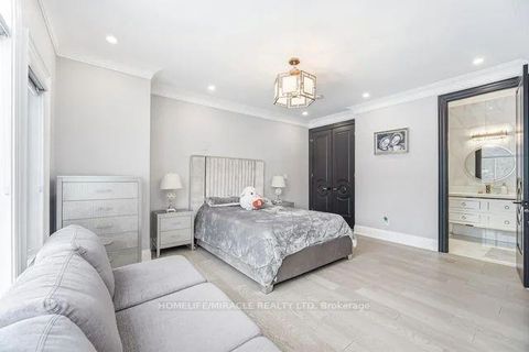 Photo 42 at 56 Orico Court, Kleinburg, Vaughan