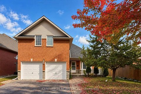 Photo 1 at 95 Bayview Avenue, Keswick South, Georgina