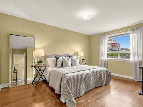 Photo 11 at 31 Diana Drive, CFB, Toronto