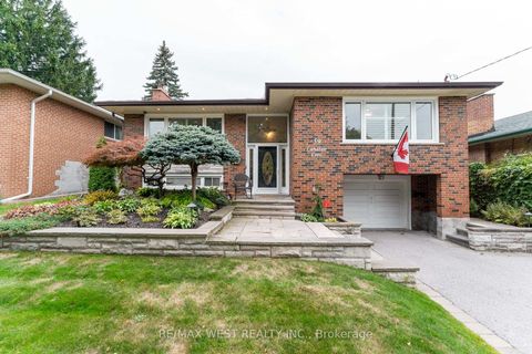 Photo 0 at 59 Landfair Crescent, Woburn, Toronto