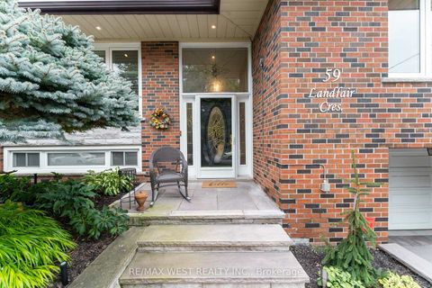 Photo 3 at 59 Landfair Crescent, Woburn, Toronto