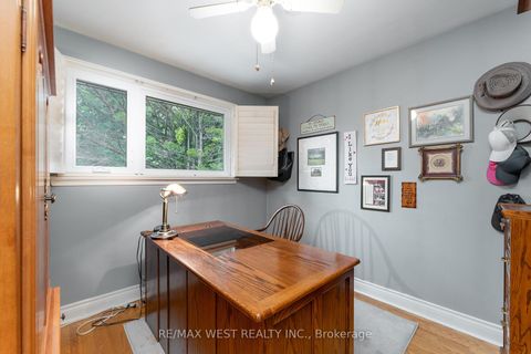 Photo 10 at 59 Landfair Crescent, Woburn, Toronto