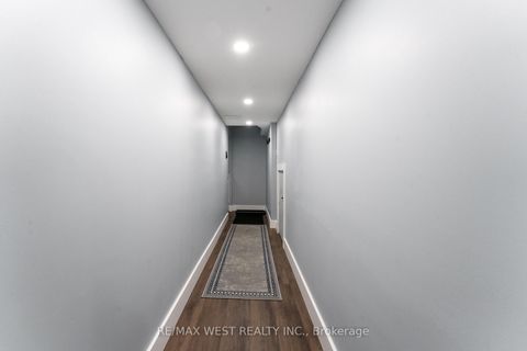 Photo 21 at 59 Landfair Crescent, Woburn, Toronto
