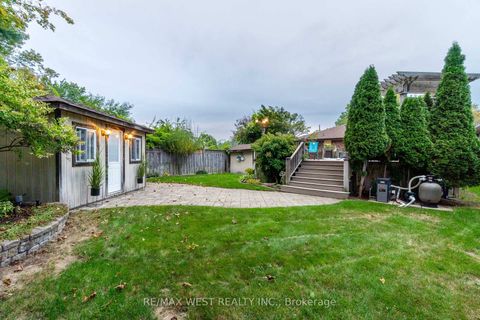 Photo 37 at 59 Landfair Crescent, Woburn, Toronto