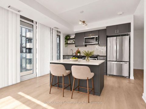 Photo 8 at 3810 - 50 Wellesley Street E, Yonge Corridor, Toronto