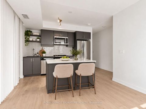 Photo 10 at 3810 - 50 Wellesley Street E, Yonge Corridor, Toronto