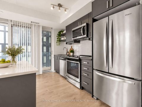 Photo 11 at 3810 - 50 Wellesley Street E, Yonge Corridor, Toronto