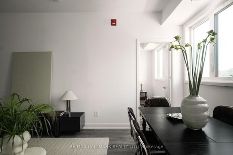 Photo 15 at 406 - 385 Osler Street N, Pellam Park, Toronto