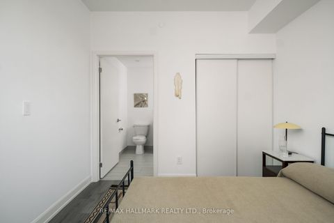 Photo 20 at 406 - 385 Osler Street N, Pellam Park, Toronto