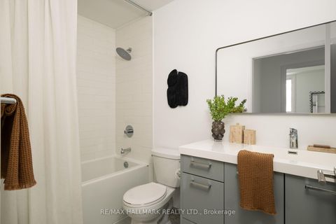 Photo 23 at 406 - 385 Osler Street N, Pellam Park, Toronto