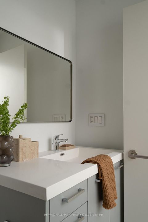 Photo 24 at 406 - 385 Osler Street N, Pellam Park, Toronto