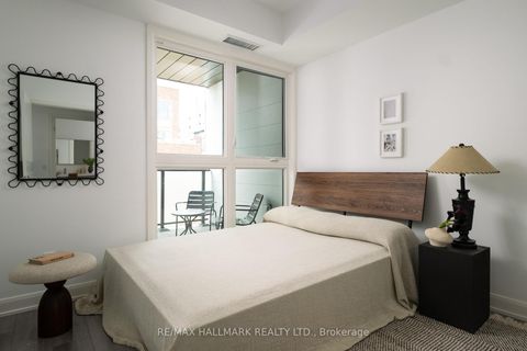 Photo 25 at 406 - 385 Osler Street N, Pellam Park, Toronto