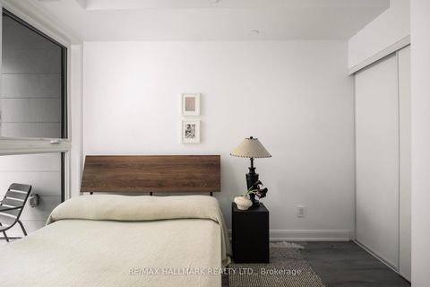 Photo 27 at 406 - 385 Osler Street N, Pellam Park, Toronto
