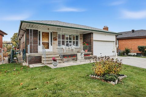 Photo 0 at 32 Bartel Drive, Jane Heights, Toronto