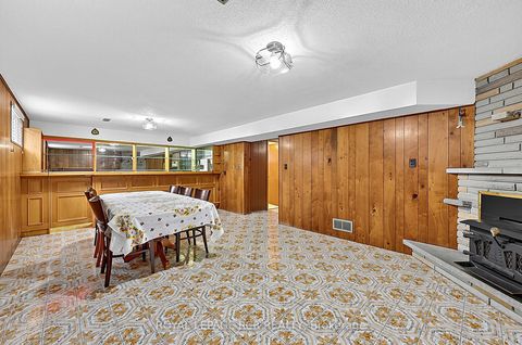 Photo 25 at 32 Bartel Drive, Jane Heights, Toronto