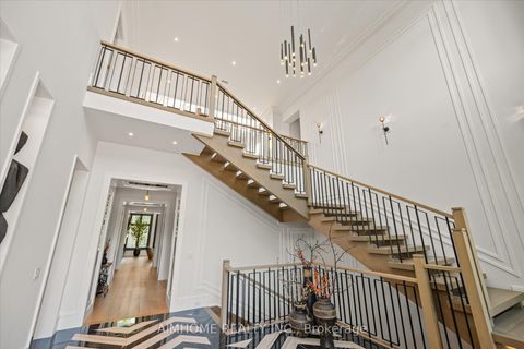 Photo 4 at 48 Maple Grove Avenue N, Oak Ridges, Richmond Hill