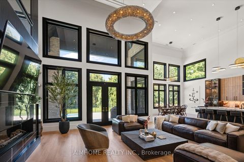 Photo 7 at 48 Maple Grove Avenue N, Oak Ridges, Richmond Hill