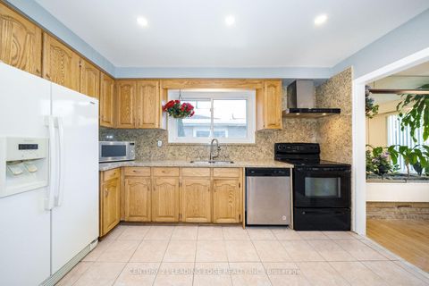 Photo 9 at 63 Mercury Road, Clairville, Toronto