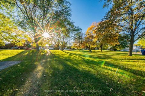 Photo 41 at 63 Mercury Road, Clairville, Toronto