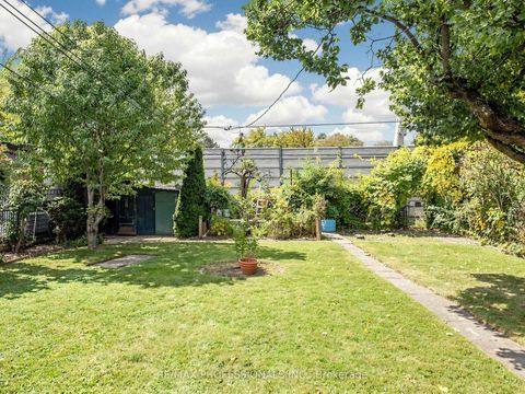 Photo 27 at 34 Crestridge Heights Road, Richview, Toronto
