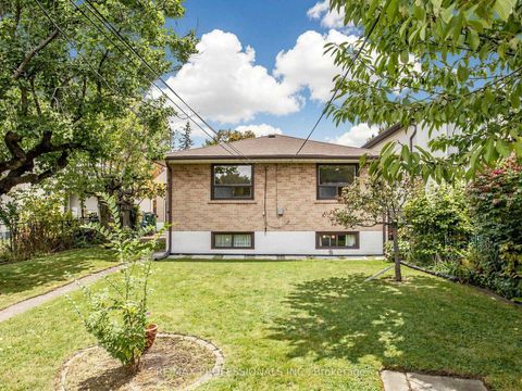 Photo 28 at 34 Crestridge Heights Road, Richview, Toronto