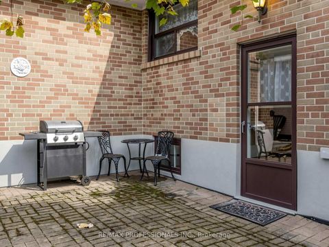 Photo 29 at 34 Crestridge Heights Road, Richview, Toronto