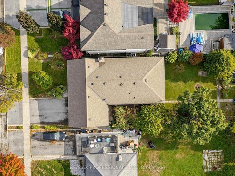 Photo 30 at 34 Crestridge Heights Road, Richview, Toronto