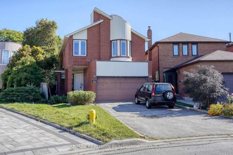 Photo 1 at 38 Kimbergate Way, Brownridge, Vaughan