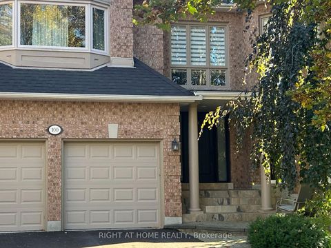 Photo 2 at 100 Carlyle Crescent, Aurora Highlands, Aurora