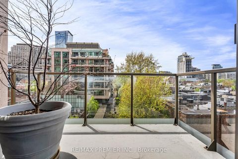 Photo 17 at 502 - 80 Yorkville Avenue, Annex, Toronto