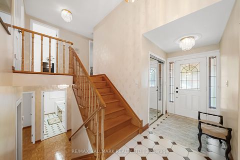Photo 3 at 53 Tobruk Crescent, Newtonbrook East, Toronto