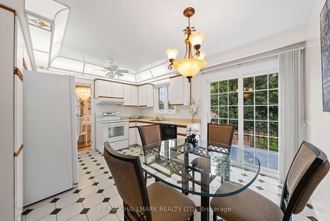Photo 12 at 53 Tobruk Crescent, Newtonbrook East, Toronto