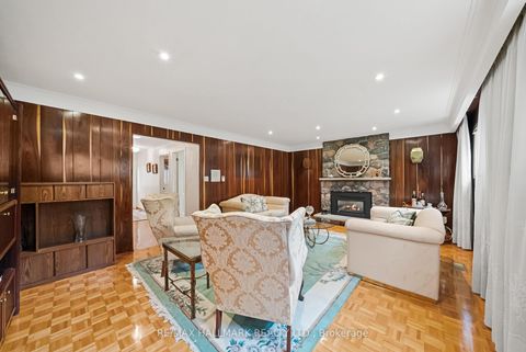 Photo 26 at 53 Tobruk Crescent, Newtonbrook East, Toronto