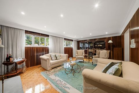 Photo 27 at 53 Tobruk Crescent, Newtonbrook East, Toronto