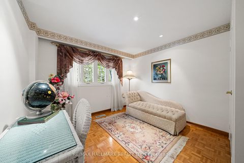 Photo 28 at 53 Tobruk Crescent, Newtonbrook East, Toronto