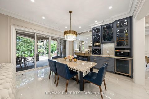 Photo 15 at 33 Highland Creek Court, Kleinburg, Vaughan