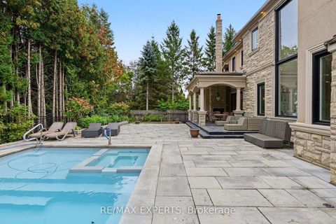 Photo 37 at 33 Highland Creek Court, Kleinburg, Vaughan