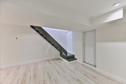 Photo 16 at 233 Cedarvale Avenue, Lumsden, Toronto
