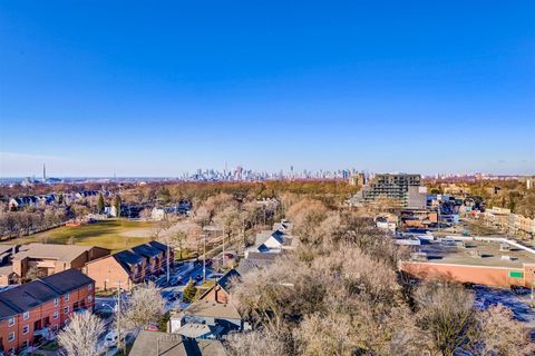 Photo 21 at 1017 - 286 Main Street, Danforth, Toronto