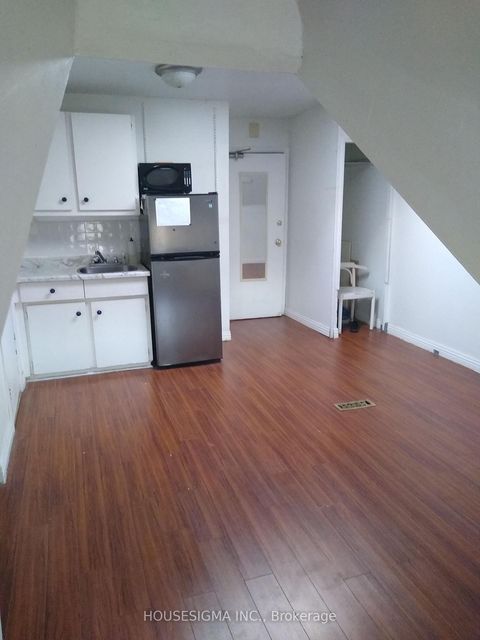 Photo 10 at 888 Dundas Street E, South Riverdale, Toronto