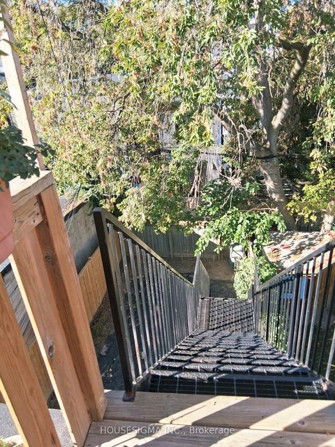 Photo 22 at 888 Dundas Street E, South Riverdale, Toronto