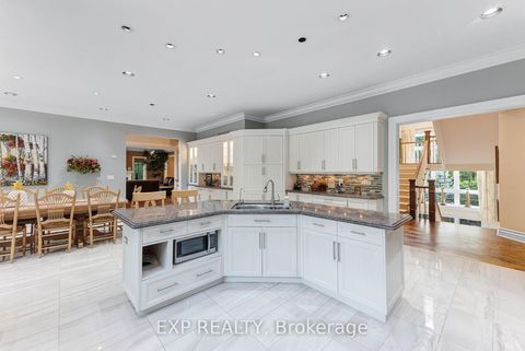 Photo 14 at 65 Offord Crescent, Bayview Southeast, Aurora