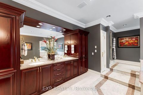 Photo 27 at 65 Offord Crescent, Bayview Southeast, Aurora
