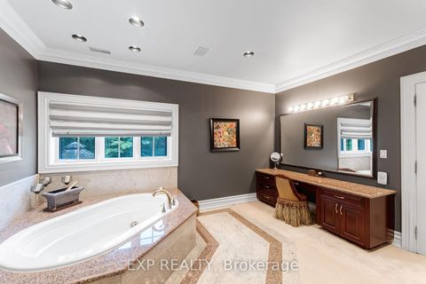 Photo 28 at 65 Offord Crescent, Bayview Southeast, Aurora