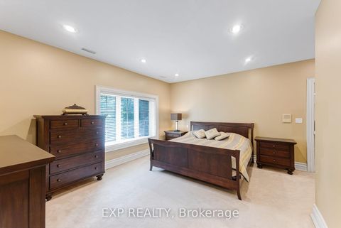 Photo 30 at 65 Offord Crescent, Bayview Southeast, Aurora