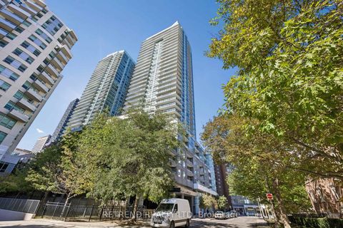 Photo 2 at 214 - 98 Lillian Street, Mount Pleasant West, Toronto