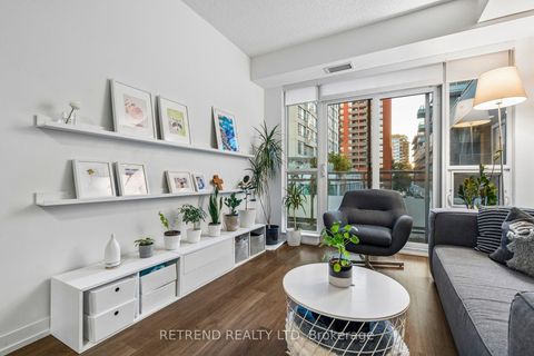 Photo 10 at 214 - 98 Lillian Street, Mount Pleasant West, Toronto