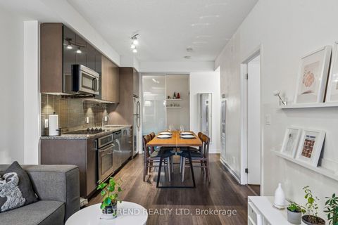 Photo 12 at 214 - 98 Lillian Street, Mount Pleasant West, Toronto
